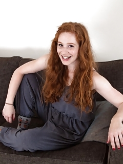 Scarlett Rose Hairy Sexy Pussy