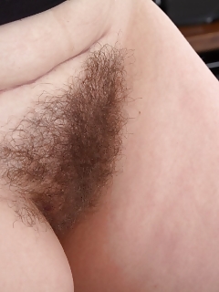 Kathleen Free Hairy Solo Teen Pussy Pics