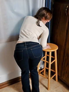 Beryl Hairy Claire Atk