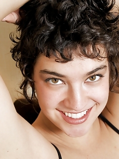 Tiara Hairy Irish Girls