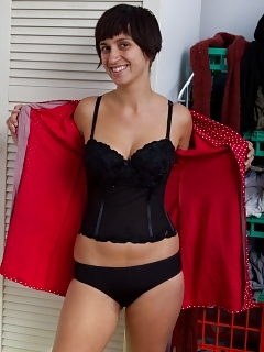 Liandra Dahl Little Hairy Pussy