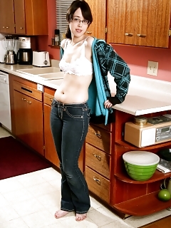 Jeong Eun Indian Actress Nude Hairy Pussy Pictures