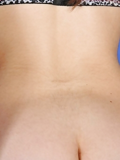 Felix Bikini Hairy