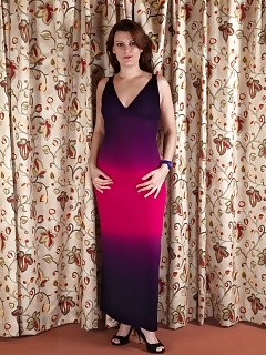 Ellie Hairy Nude Girl