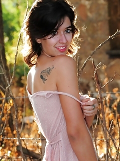 Aixa All Hairy Gals