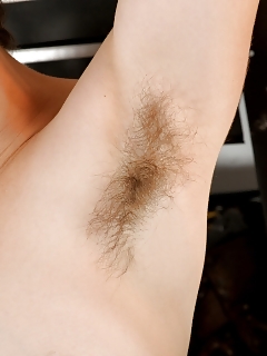 Renee Hairy Porn Images