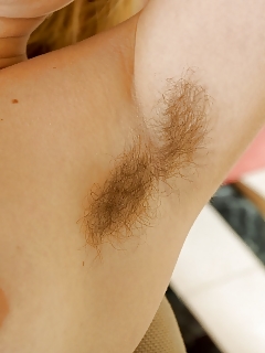 Yanna Retro Vintage Hairy Pussy