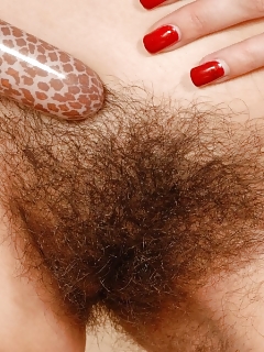 Vendula Hairy Fat Granny Pussy