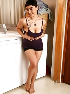 Rhys Hairy Leg Indian Girls